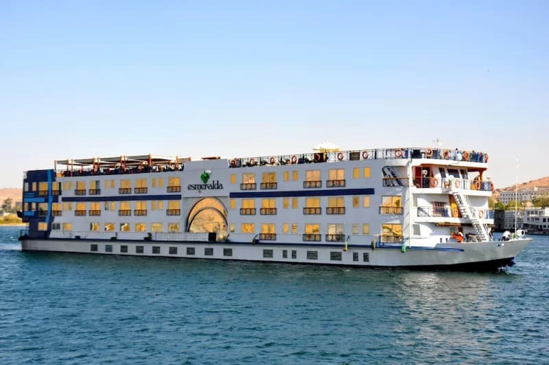 11-Day Egypt Honeymoon Package — Cairo, Nile Cruise & Hurghada